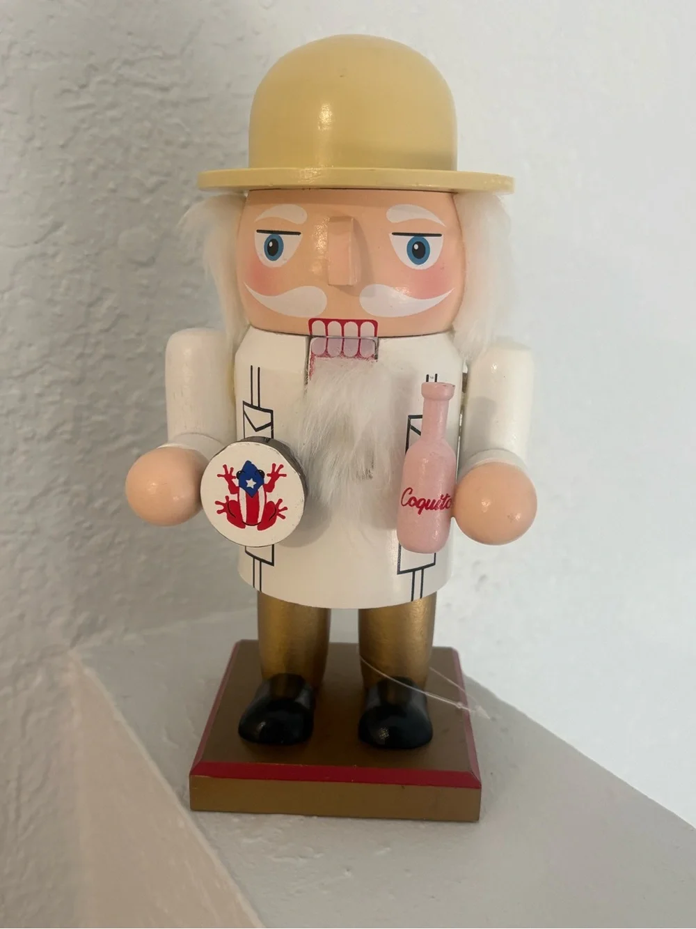 White & Gold Nutcracker Figurine Holiday Décor